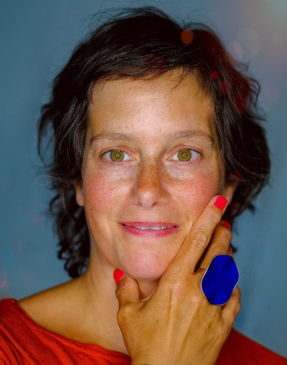Portrait Katja Reetz, frontal, Vertrauen